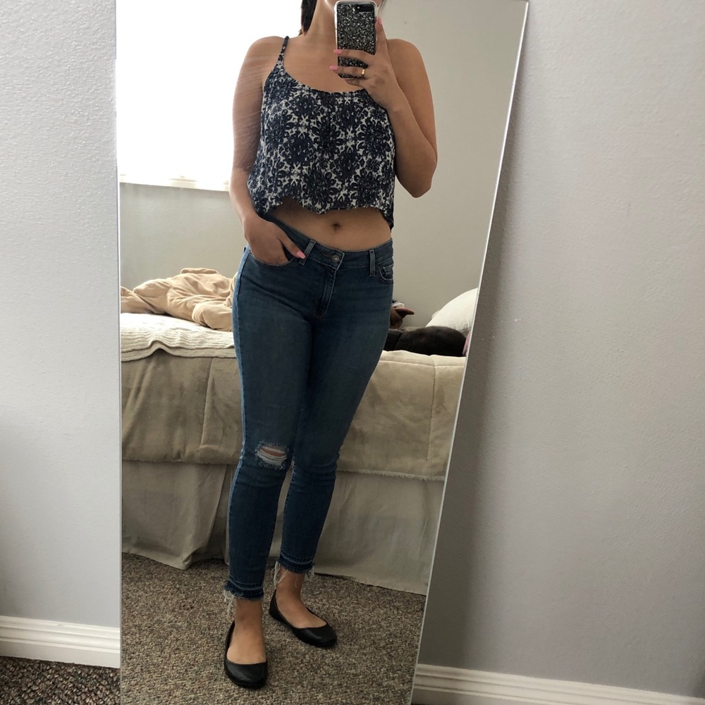 Floral blue top